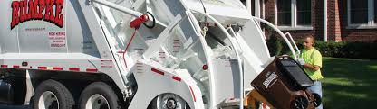 Best Commercial Junk Removal  in Chesaning, MI