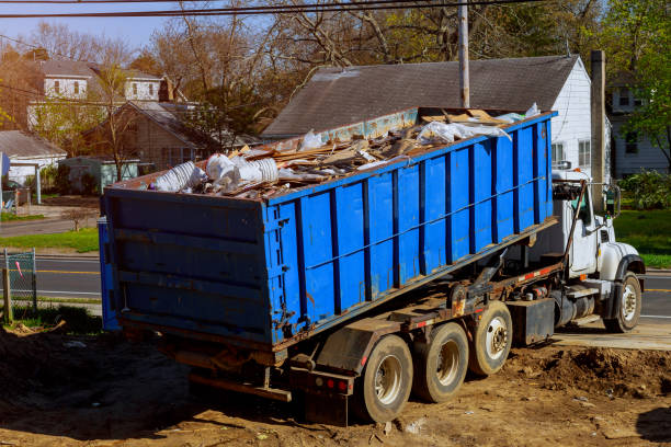 Best Furniture Removal  in Chesaning, MI