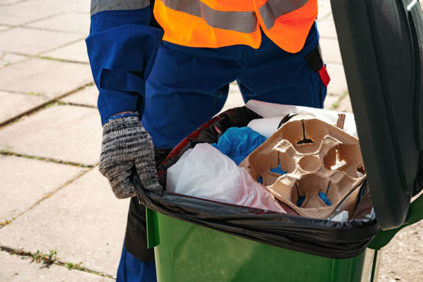 Best Appliance Removal  in Chesaning, MI